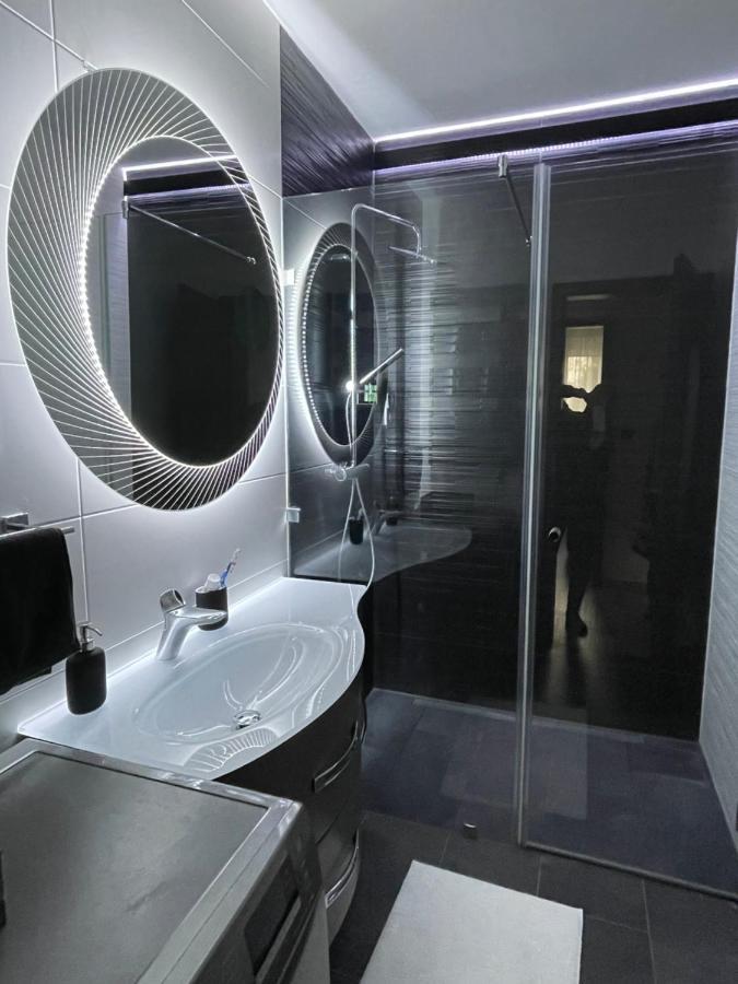 Republic5 Apartment Siófok Esterno foto